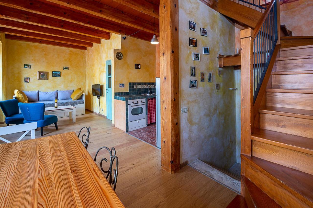 Alighieri Unique Apartment Pula Bagian luar foto