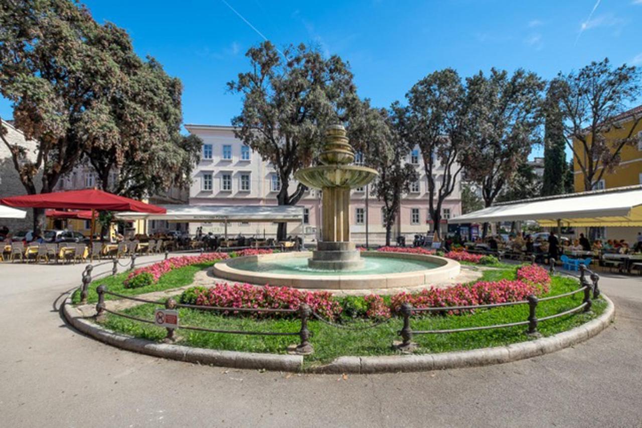 Alighieri Unique Apartment Pula Bagian luar foto